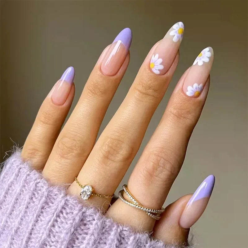 24pcs Small Almond Oval Decorated Cloud Milk Wearable Fake Nails Short Press On Nail Coffin Detachable French False Nails Tips - - DYAVOR®