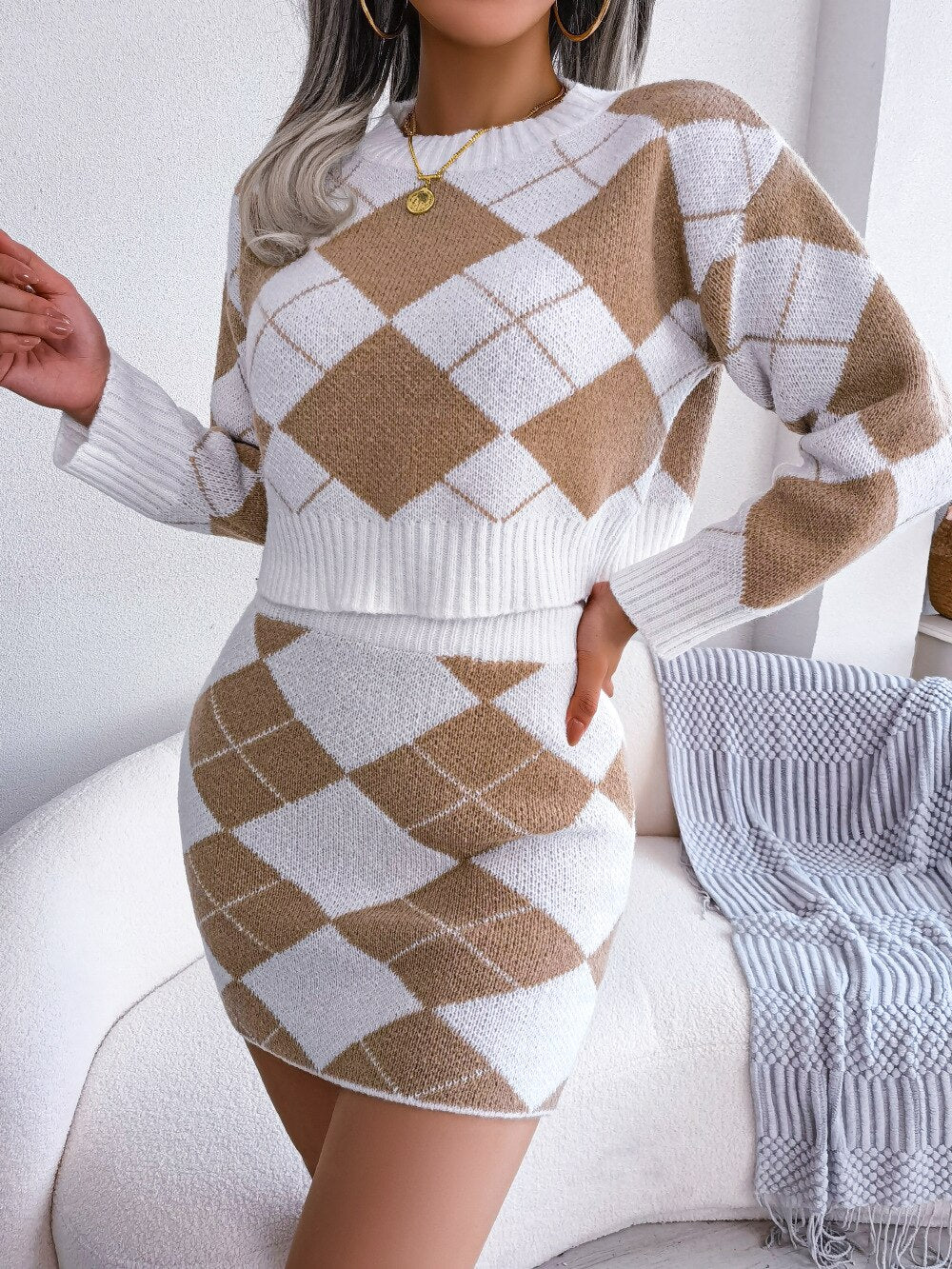 Inez 2-piece Set | Unique look with retro edge - 11/162024 1 - DYAVOR®