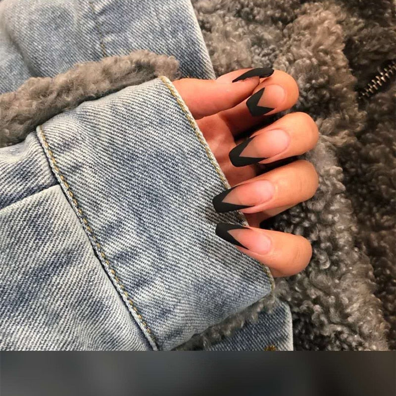 Gothic Press On Nails - - DYAVOR®