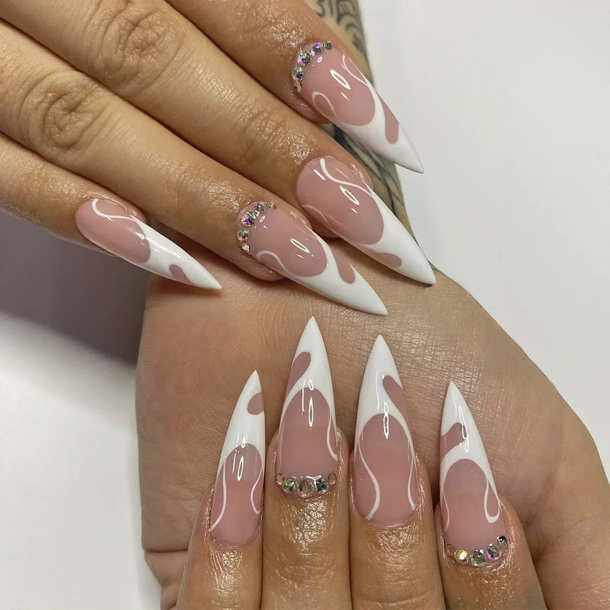 24Pcs Extra Long Stiletto False Nails Pointy French Fake Nails Glitter Detachable Almond Press on Nails Full Cover Nail Tips - - DYAVOR®