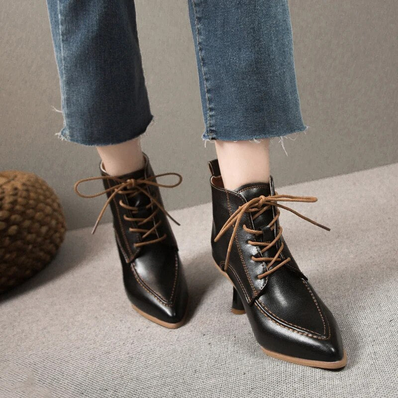 'Tera' Boots - - DYAVOR®