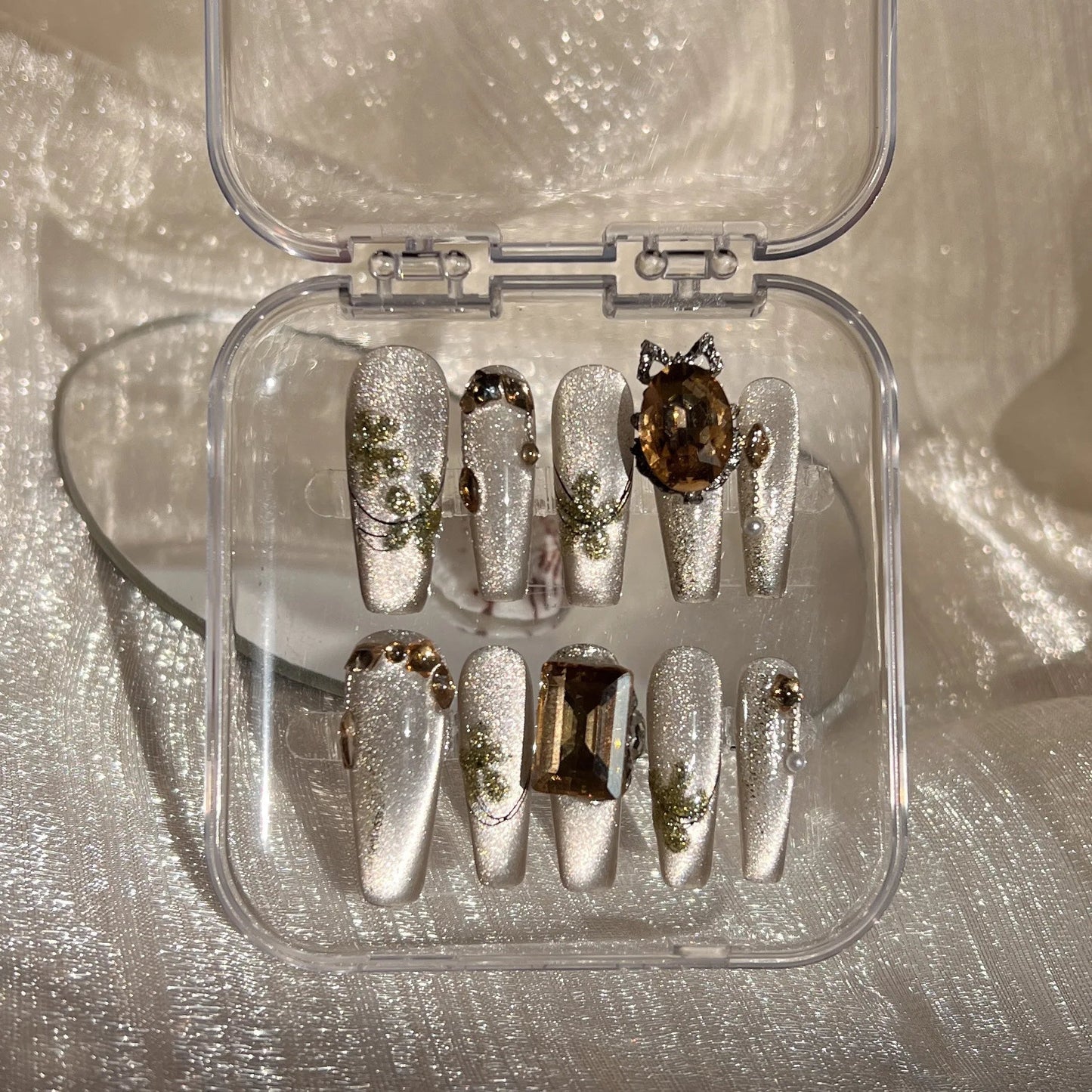 10pcs Handmade short french artificial nails cat eyes shiny rhinestones full cover press on nails ballet false nails with glue - - DYAVOR®