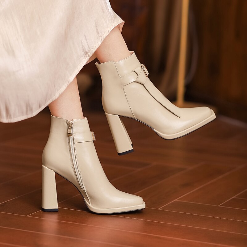 'Refida' Boots - - DYAVOR®
