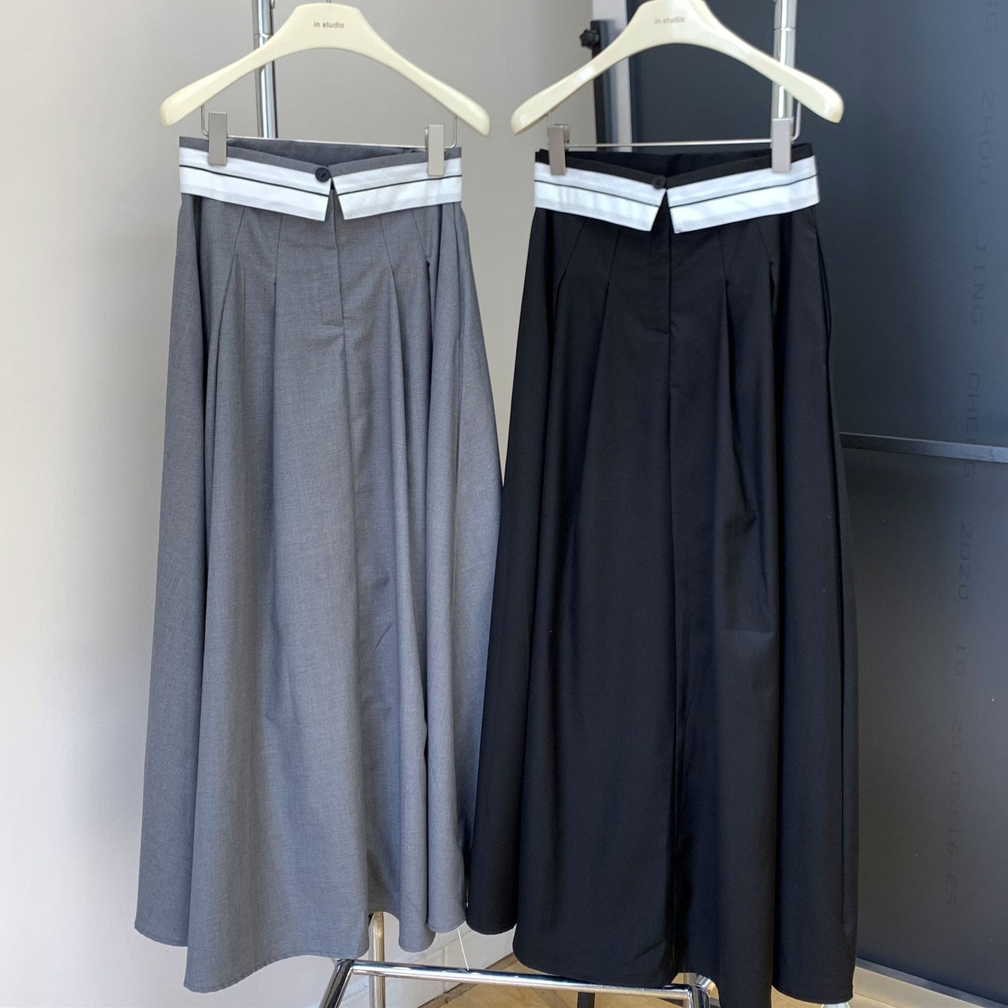 'Galia' Skirt - - DYAVOR®