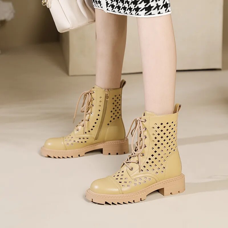 'Biona' Boots - - DYAVOR®