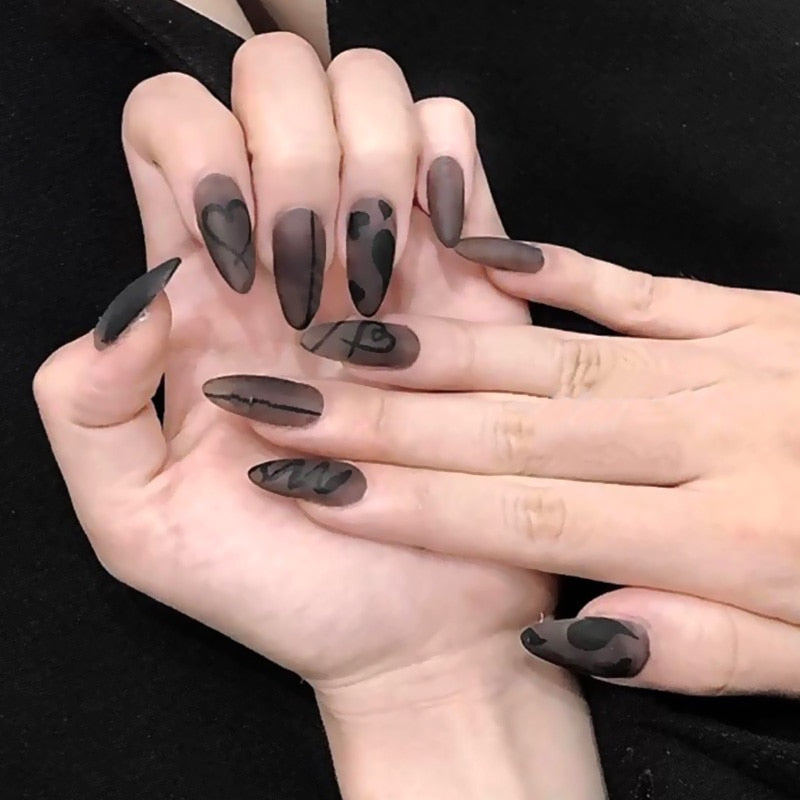 Gothic Press On Nails - - DYAVOR®