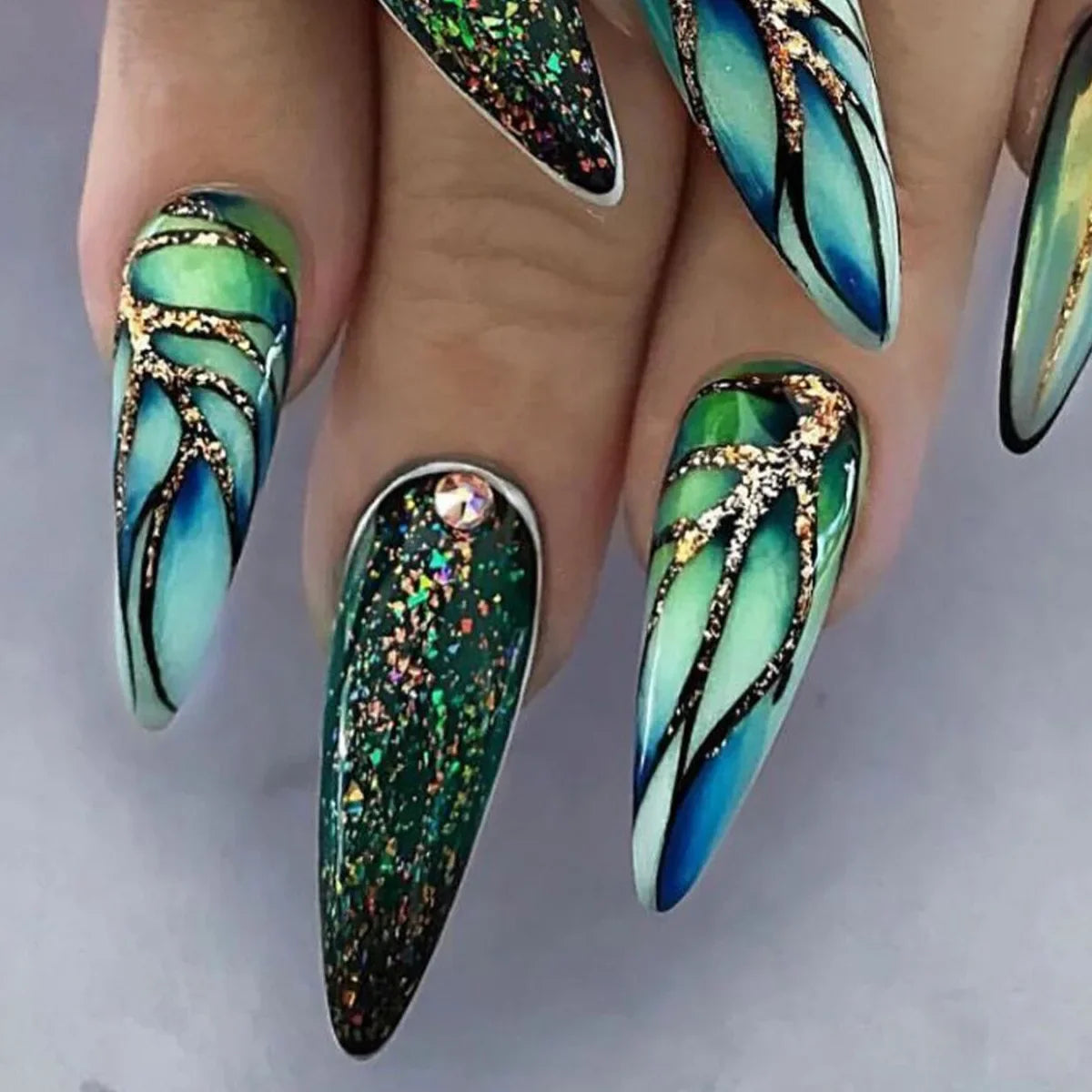 24Pcs Extra Long Stiletto False Nails Pointy French Fake Nails Glitter Detachable Almond Press on Nails Full Cover Nail Tips - - DYAVOR®