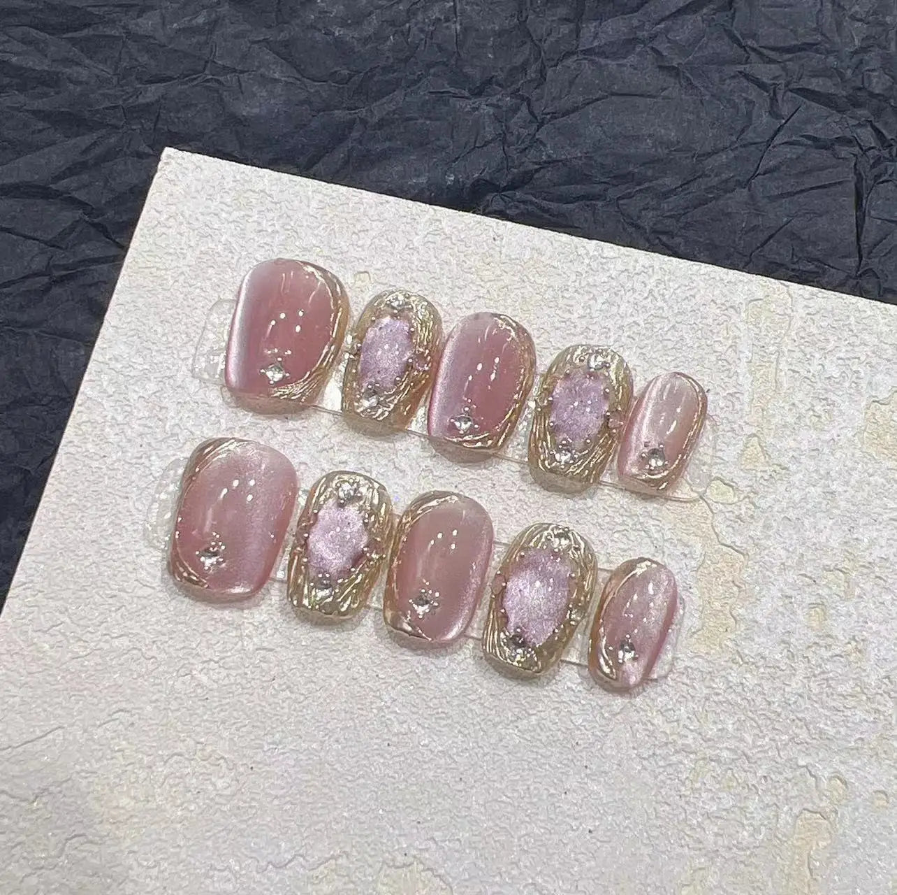 10pcs Cat Eyes Magic Mirror Pink Press On Nails Short Ballet Removeable Manicure Full Cover Long False Nail With Glue Fake Nail - - DYAVOR®