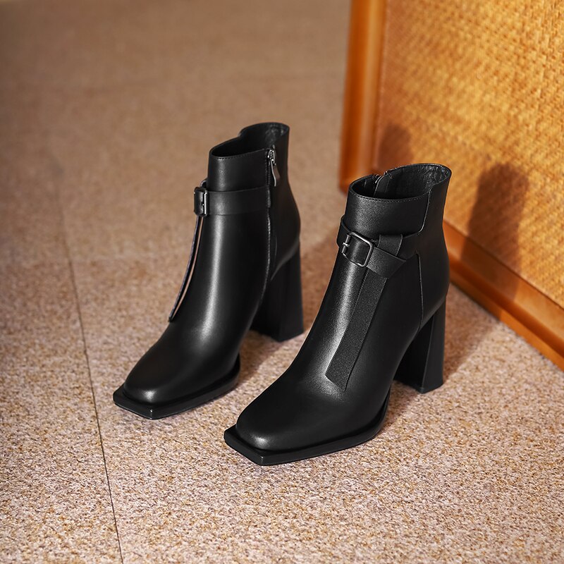 'Refida' Boots - - DYAVOR®