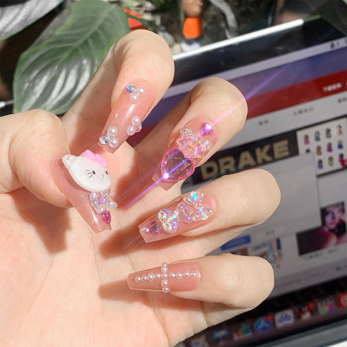 Sanrio Press On Nails - - DYAVOR®