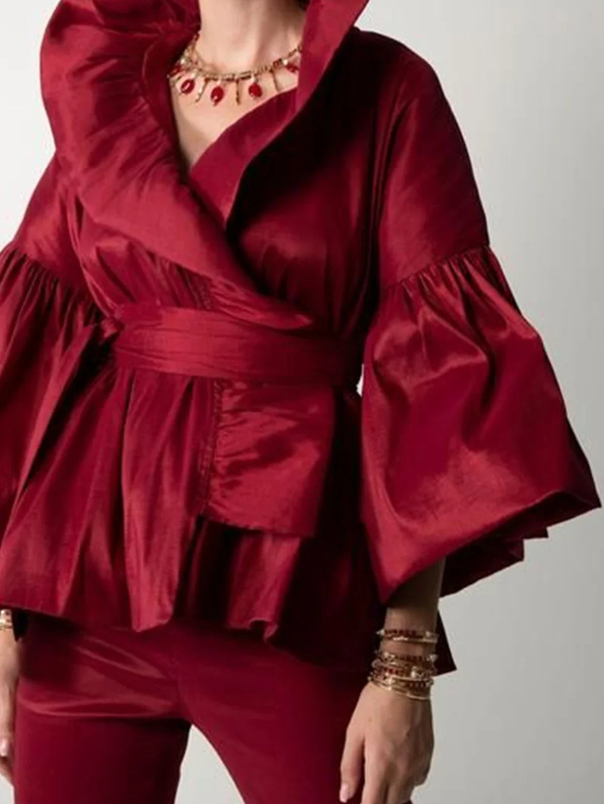 'Kristibel' Blouse - - DYAVOR®