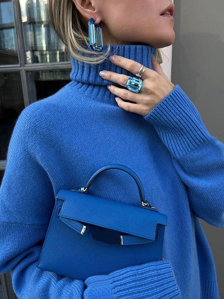 'Anastasia' Sweater - - DYAVOR®