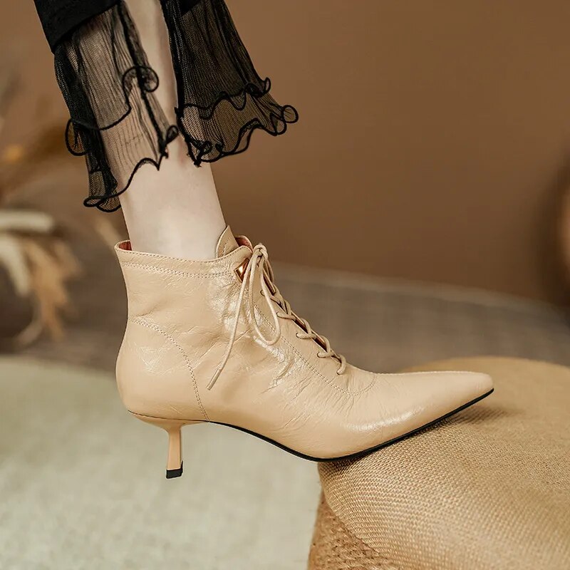 'Mona' Boots - - DYAVOR®