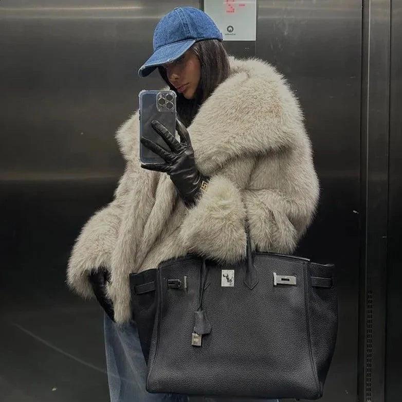 'Emmata' Coat - - DYAVOR®