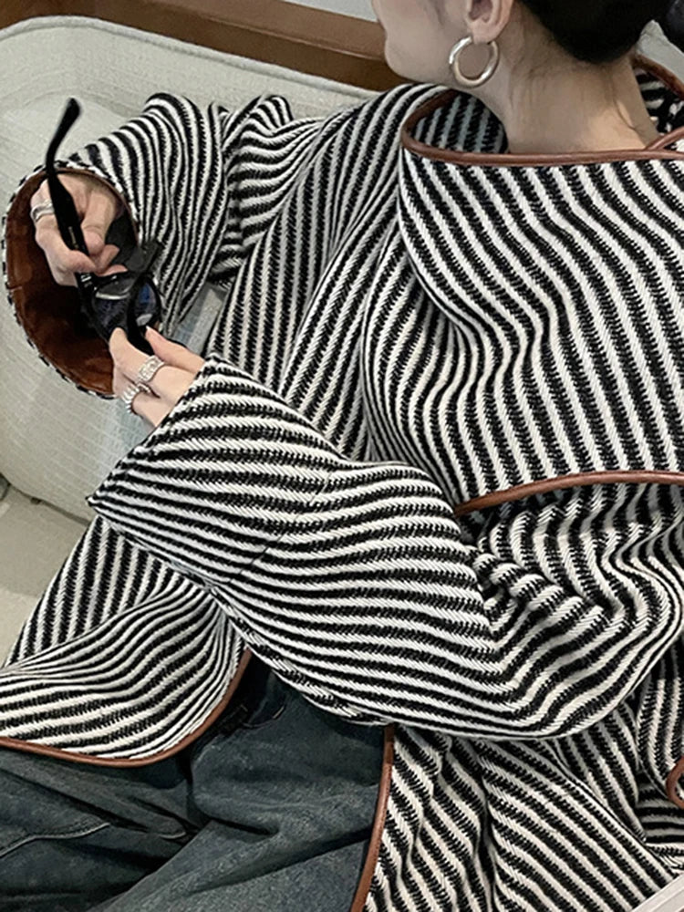 'Elora' Jackets - - DYAVOR®