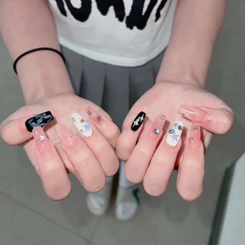 Wearable Silver Stripes Y2k False Nails Long Almond Round Fashion Nail Tips Press On With Silver Beads Designs Fake Nails Art - - DYAVOR®