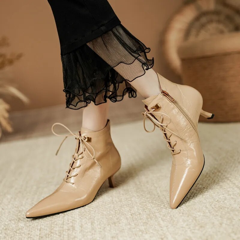 'Mona' Boots - - DYAVOR®