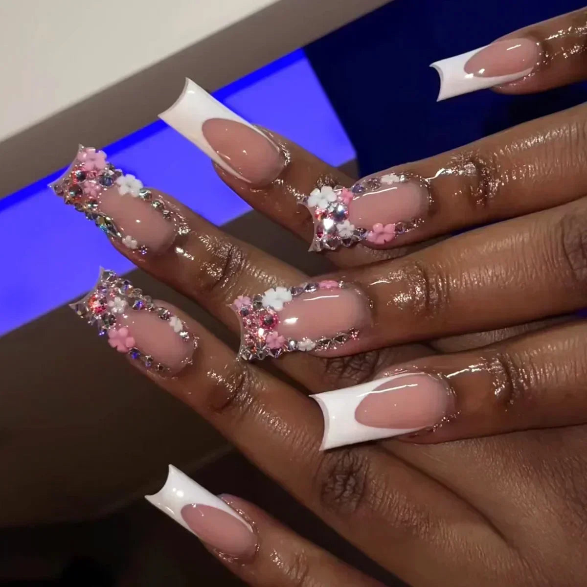 24Pcs Pink Bow Design False Nails Long Ballet Press on Nails with Pearl Wearable Coffin Fake Nails French Square Finger Nail