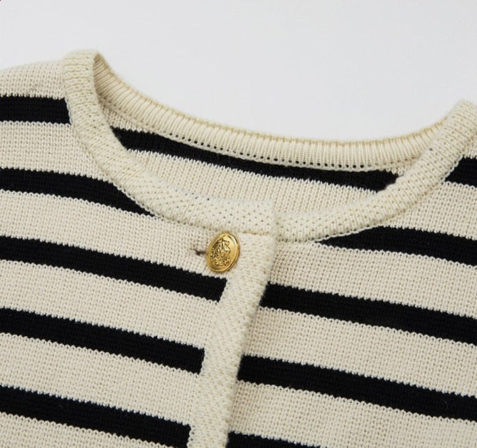 'Dora' Cardigan - - DYAVOR®