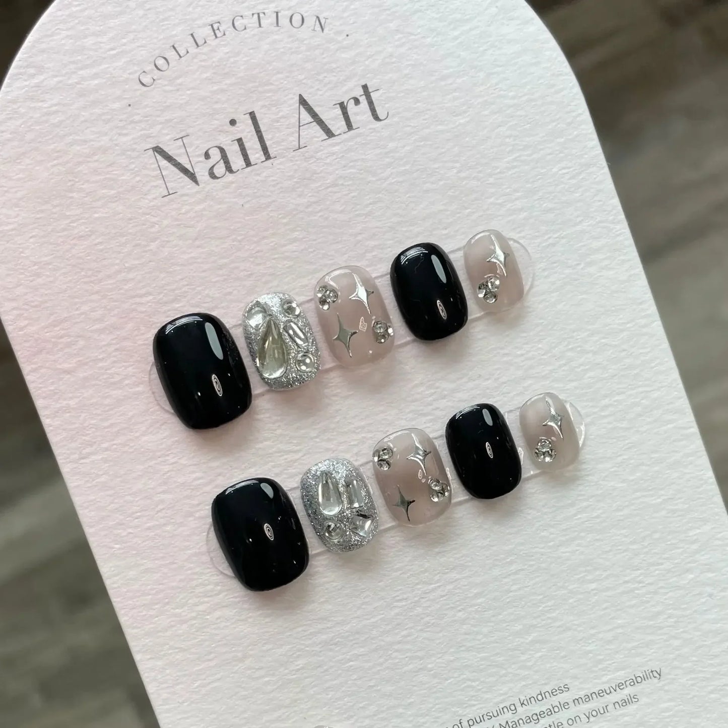 10Pcs Glitter Handmade Short Press On Nails Heart Design Reusable False Nails Full Cover Wearable Artificial Nail Tips For Girl - - DYAVOR®