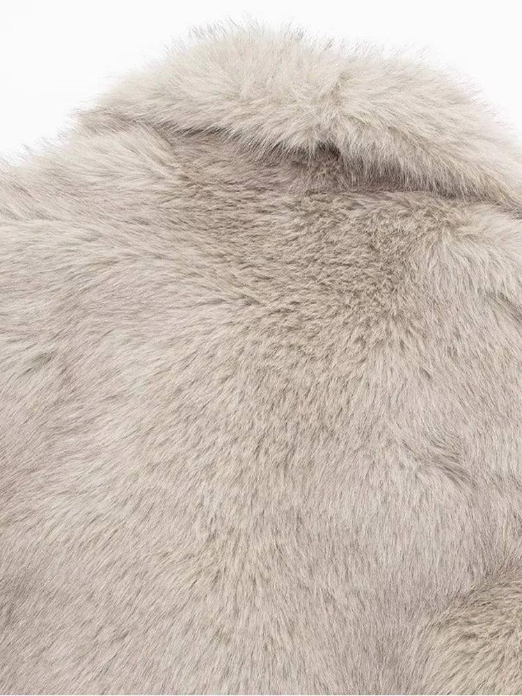 'Emmata' Coat - - DYAVOR®