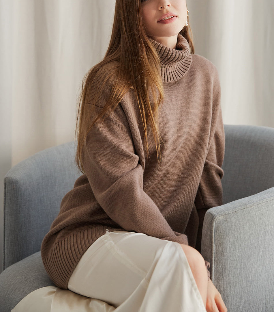 'Anastasia' Sweater - - DYAVOR®
