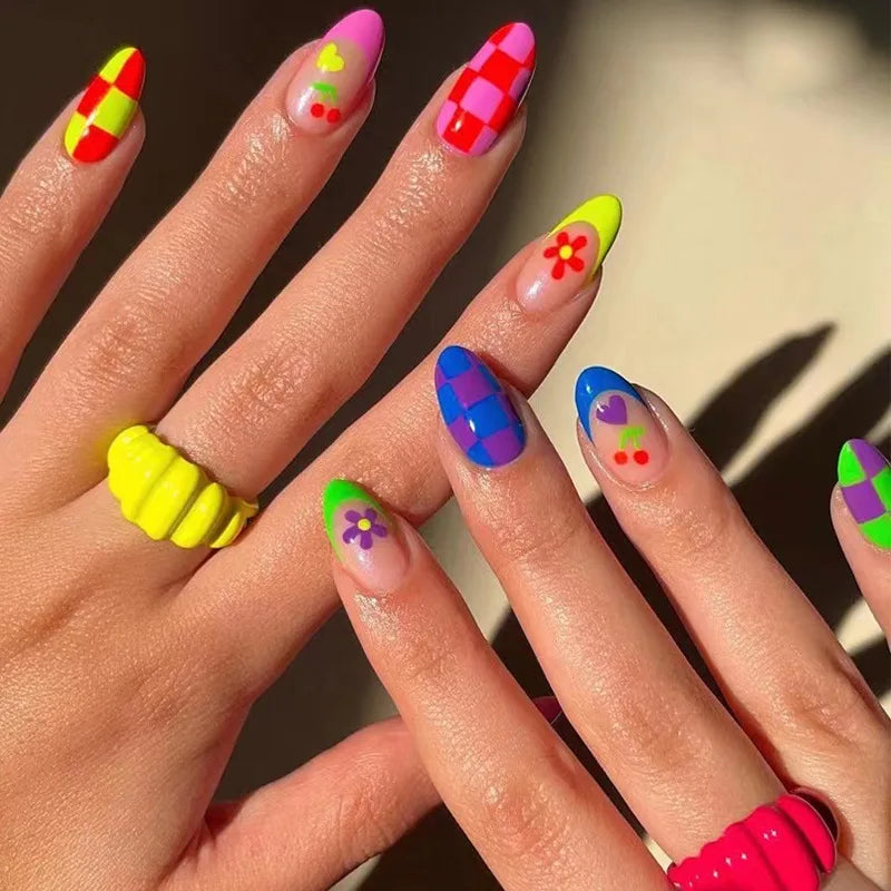 24Pcs Long Coffin False Nails Glitter Fake Nail with Rhinestones Press on Nails Full Cover Nail Tips Detachable Fake Fingernails