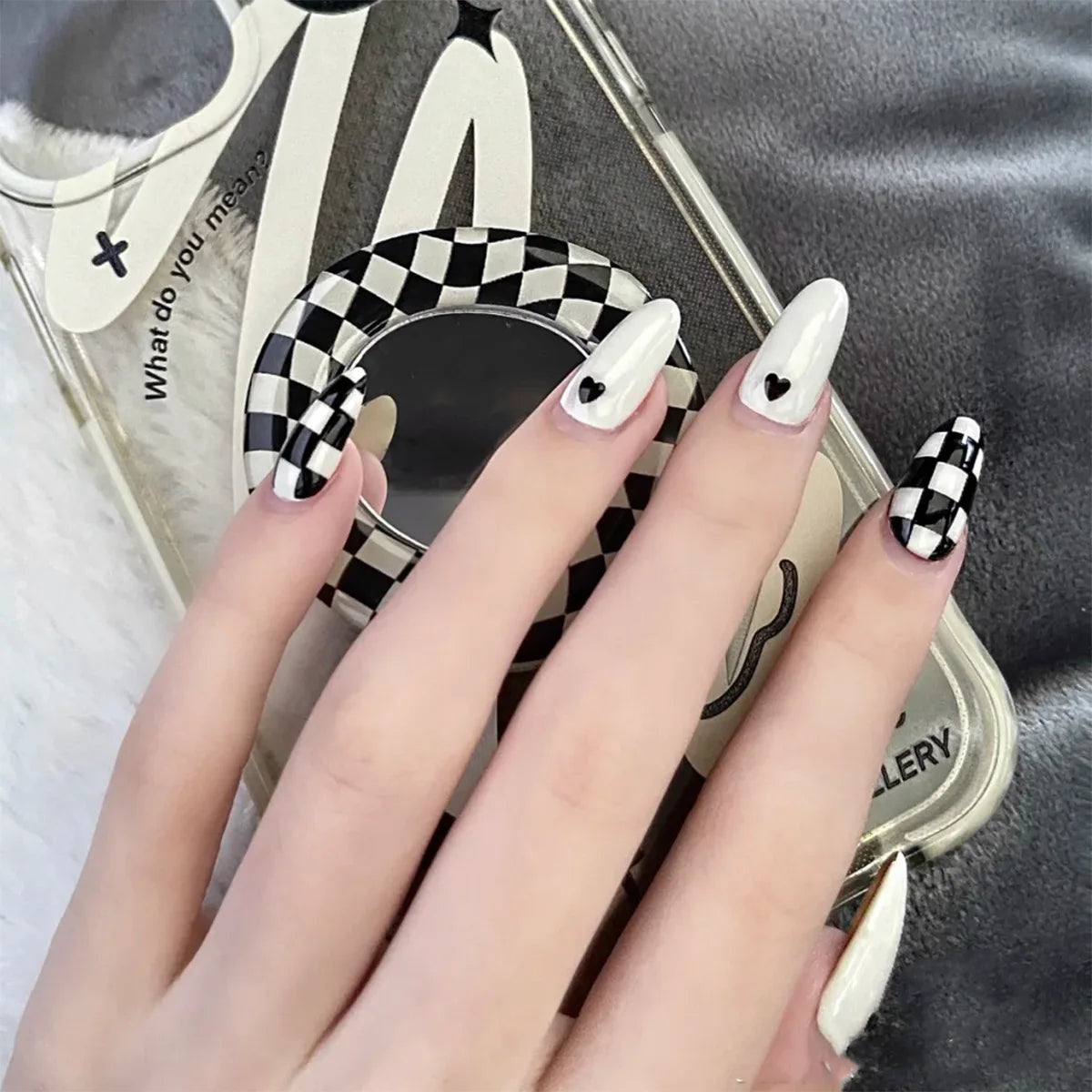 24Pcs/Set Almond Gradient Press On Nail Art Wearable Fake Nails Pointed Simple Ballet Coffin Reusable False Nails Tips Finished