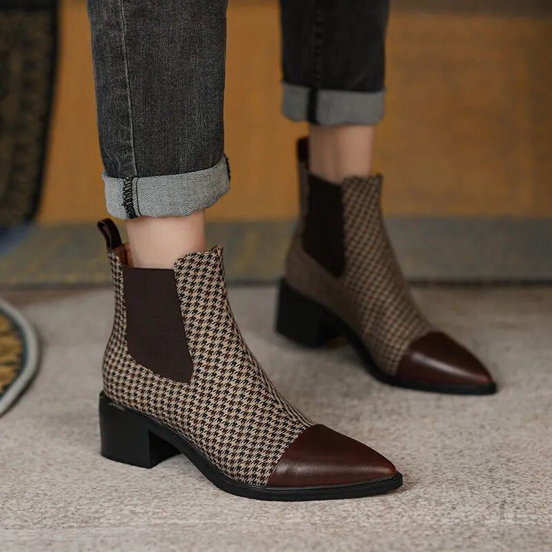 'Astella' Boots - - DYAVOR®