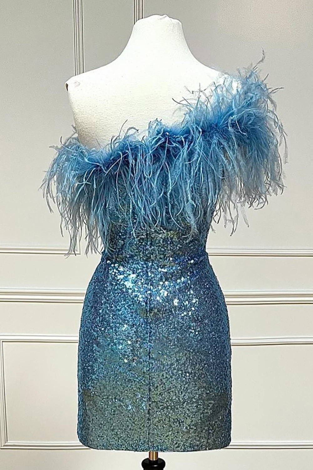 Florence | Light Blue Sparkly Tight Sequins Homecoming Dress with Feathers - Prom Dress - DYAVOR®
