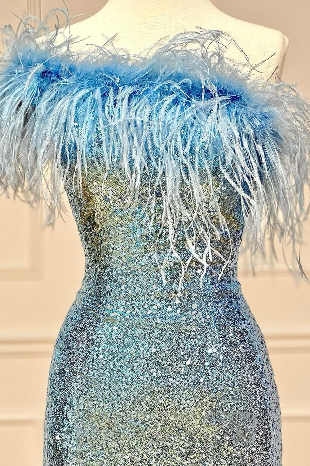 Florence | Light Blue Sparkly Tight Sequins Homecoming Dress with Feathers - Prom Dress - DYAVOR®