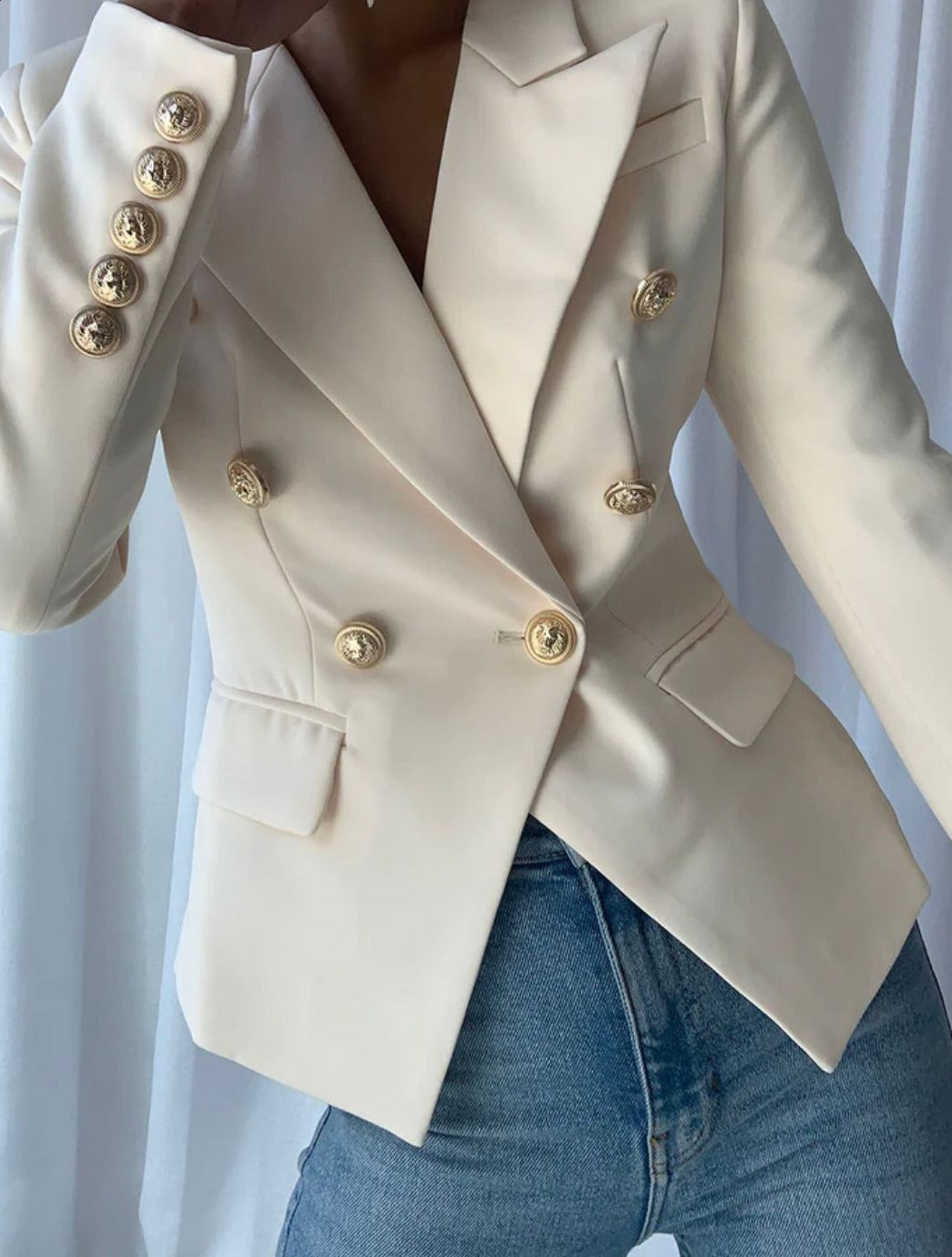 'Leosoxs' White Blazer - - DYAVOR®