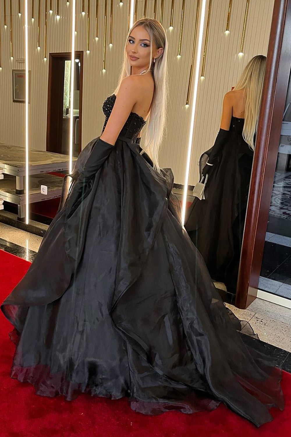 Qiara |A Line Sweetheart Black Long Prom Dress with Beading - Prom Dress - DYAVOR®
