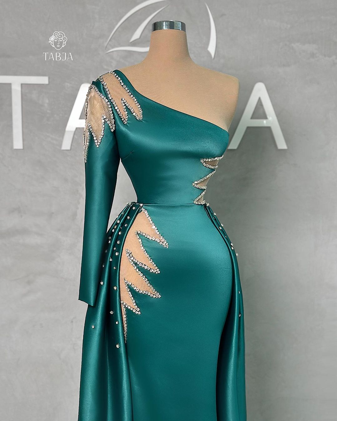 Amazing Floor Length One Shoulder Rhinestones Long Sleeve Prom Dress With Detachable Train - Prom Dresses - DYAVOR®