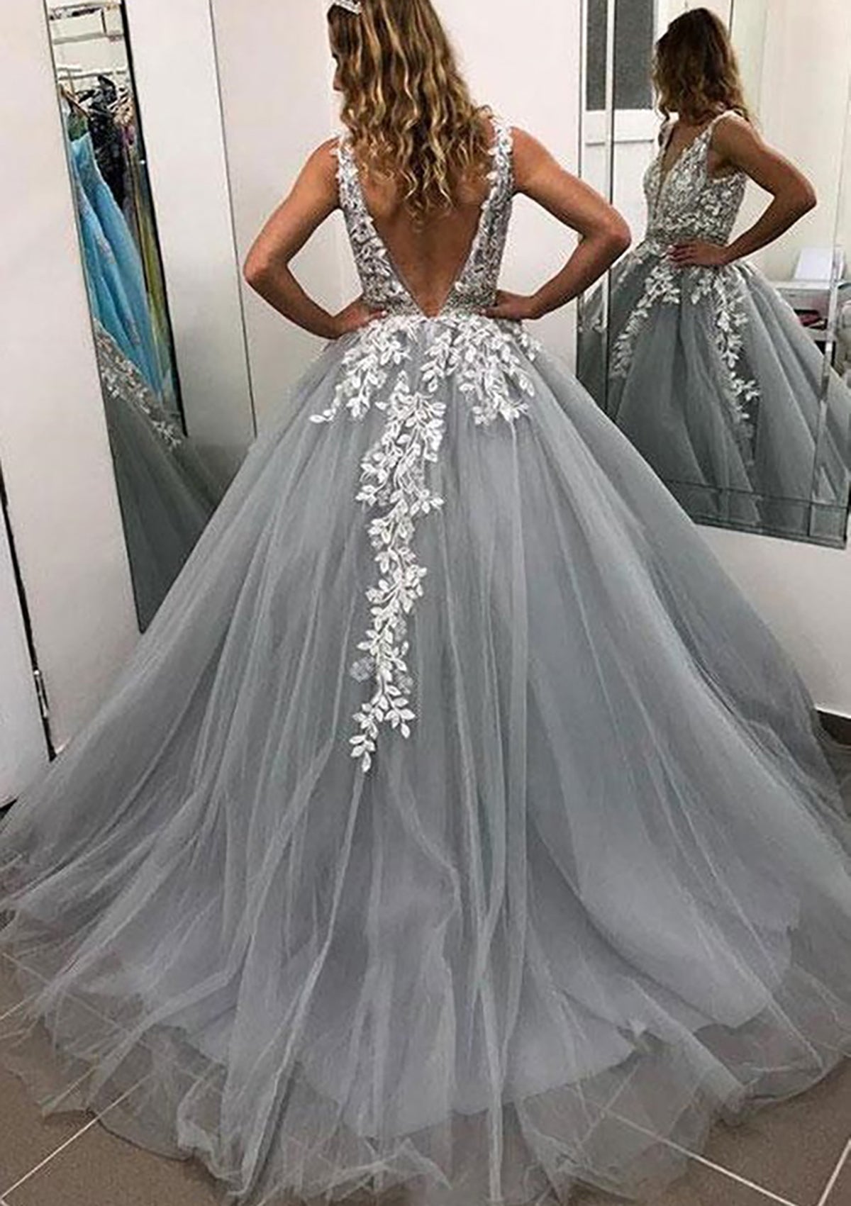 Adley | Ball Gown Sleeveless Long/Floor-Length Tulle Prom Dress With Lace Appliqued Beading - Prom Dress - DYAVOR®
