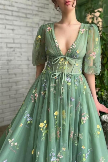 Beautiful Green V-neck A-line Appliques Prom Dress - Prom Dresses - DYAVOR®