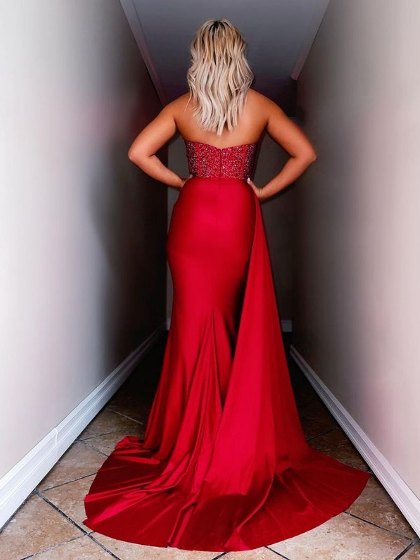 Ryann | Red Strapless Satin Long Prom Dress with Slit - Prom Dress - DYAVOR®