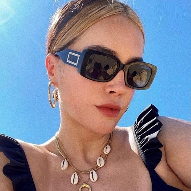 Elegant Women's Classic Black Retro Fashion Medium Square Sunglasses - Women Sunglasses - DYAVOR®