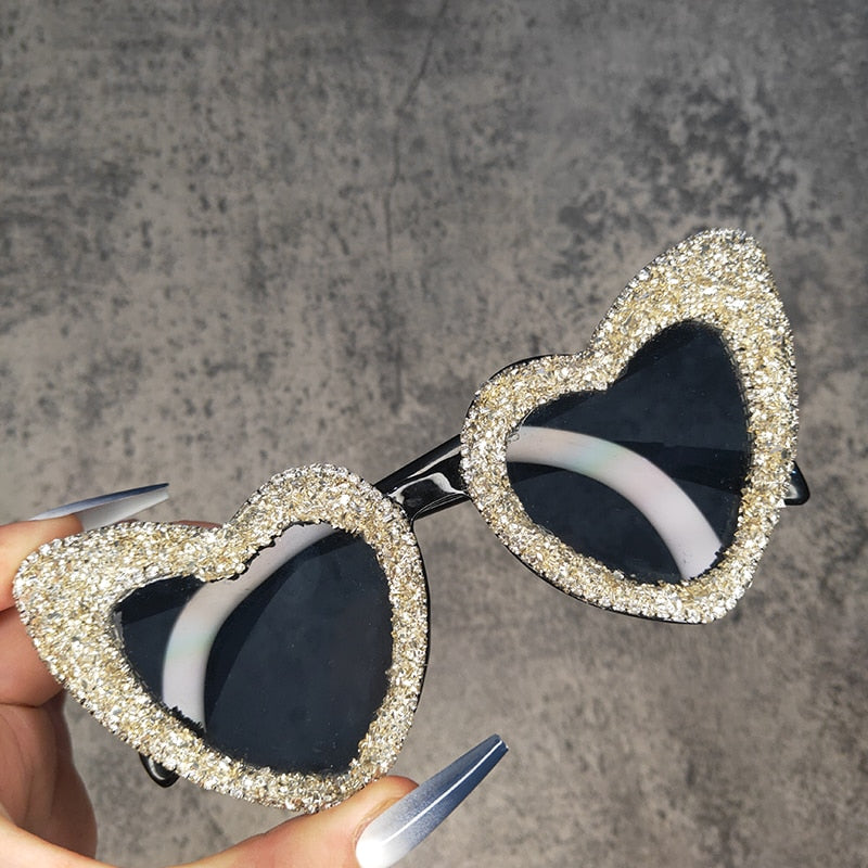 Women's Retro Fashion Heart Love Sexy Bling Stone Sunglasses - Women Sunglasses - DYAVOR®