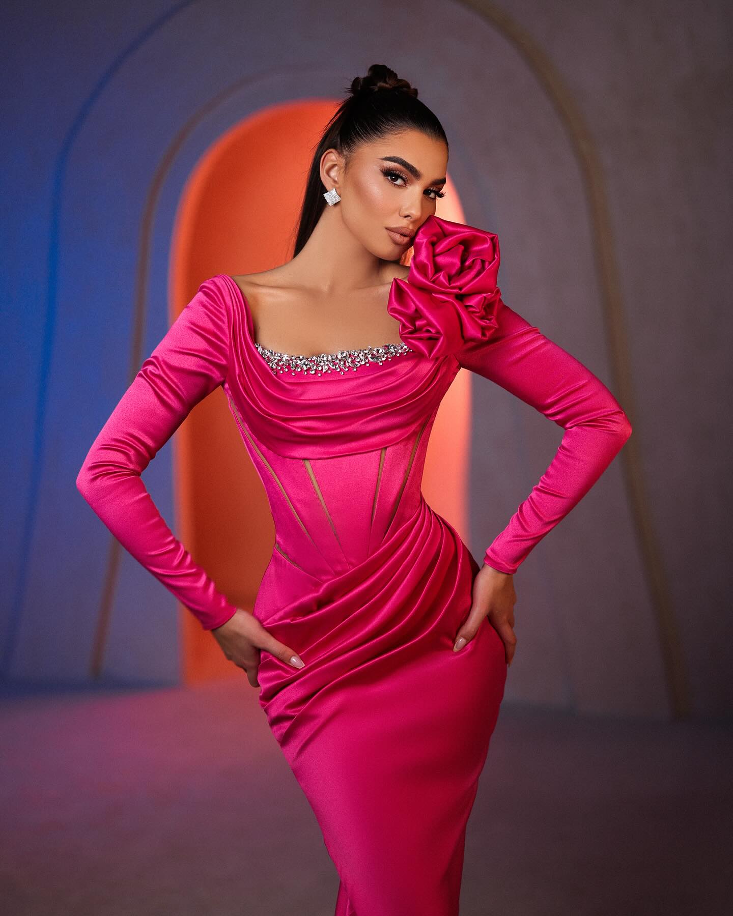 Gorgeous Column Square Long Sleeve Rhinestone Satin Prom Dresses - Prom Dresses - DYAVOR®