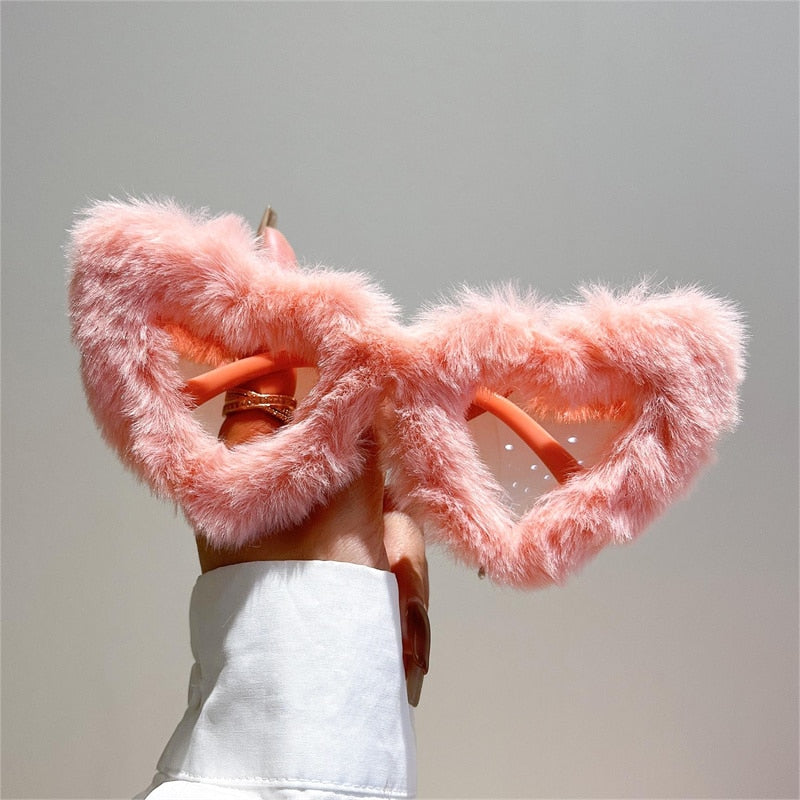 Unisex Heart Shaped Furry Fashion Vintage Retro Style UV400 Sunglasses - Unisex Sunglasses - DYAVOR®