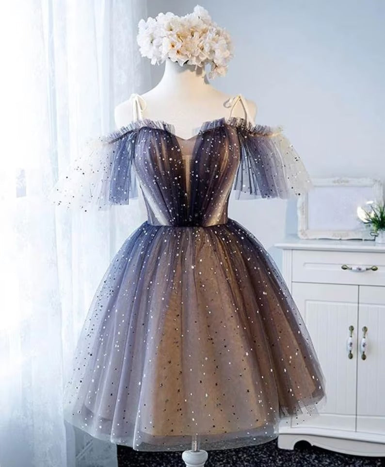 Sweetheart V-neck Starlit Cloud Tulle Mini Length Homecoming Dress - Prom Dresses - DYAVOR®