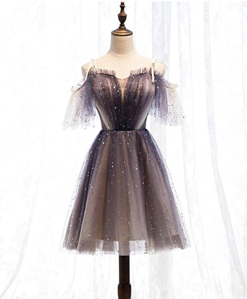 Sweetheart V-neck Starlit Cloud Tulle Mini Length Homecoming Dress - Prom Dresses - DYAVOR®