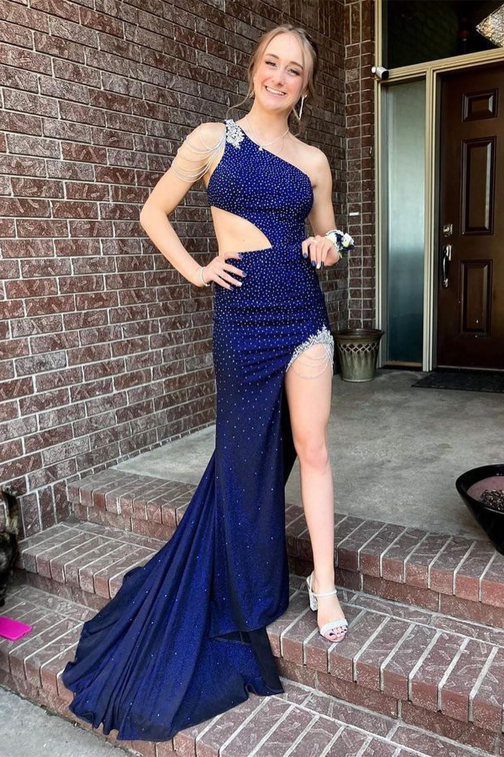 Itzel | One-Shoulder Hunter Green Beaded Mermaid Long Prom Dress with Slit - Prom Dress - DYAVOR®