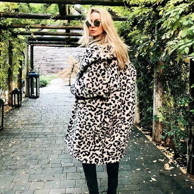 'Rosalie' Coat - - DYAVOR®