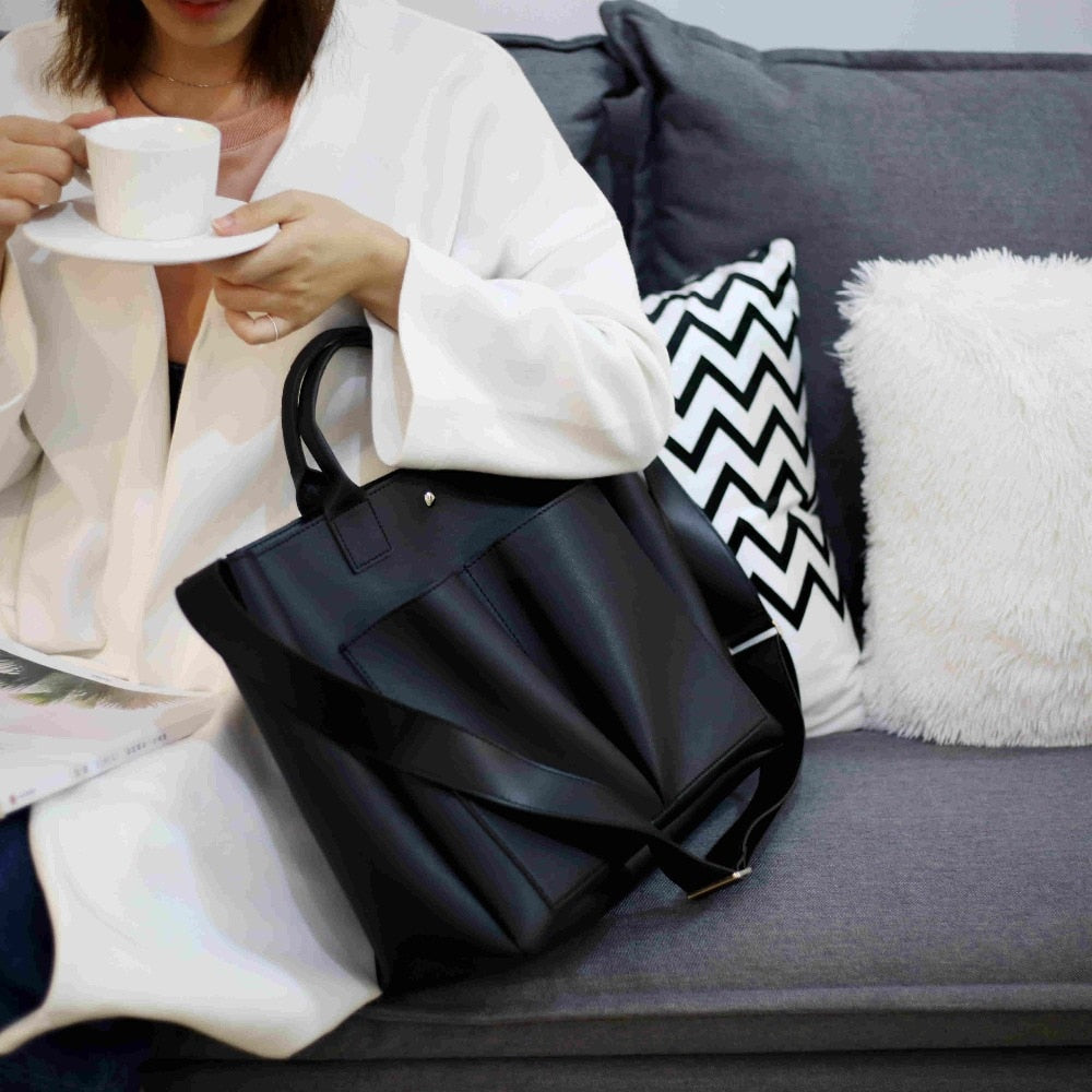 'Sheila' Bag - - DYAVOR®