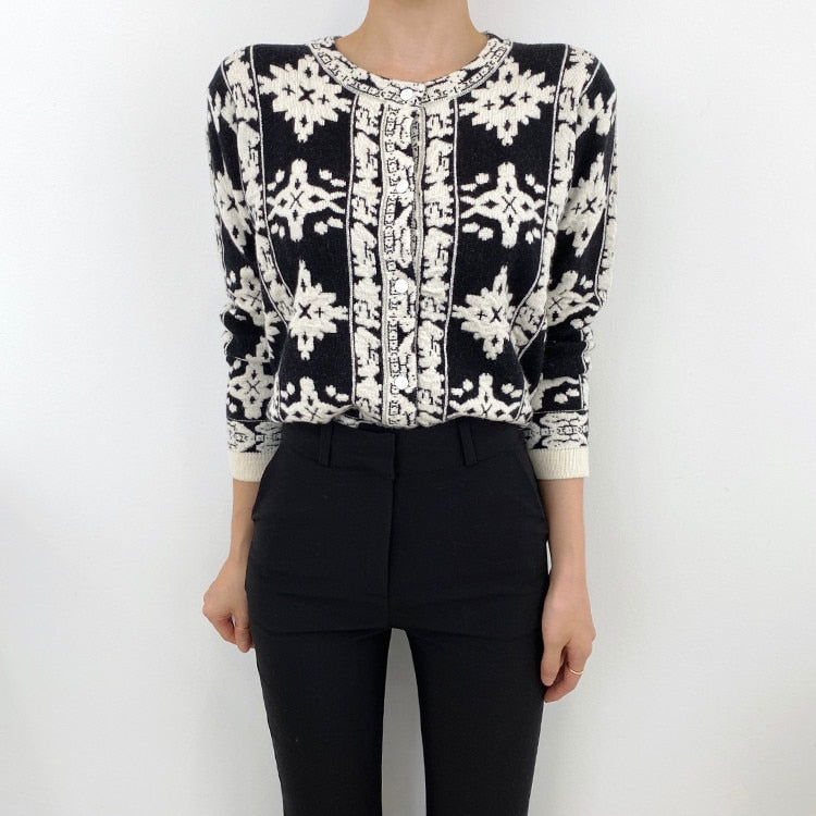 'Caroline' Cardigan - - DYAVOR®