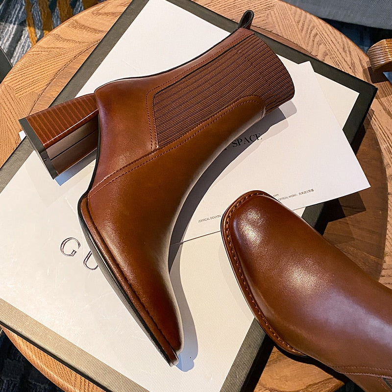 'Anuka' Boots - - DYAVOR®