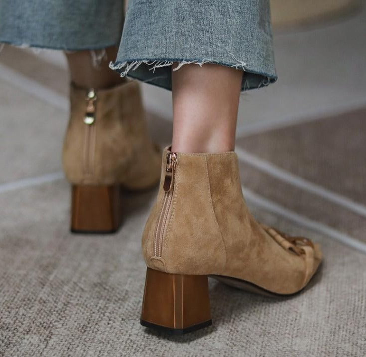 'Amanda' Boots - - DYAVOR®