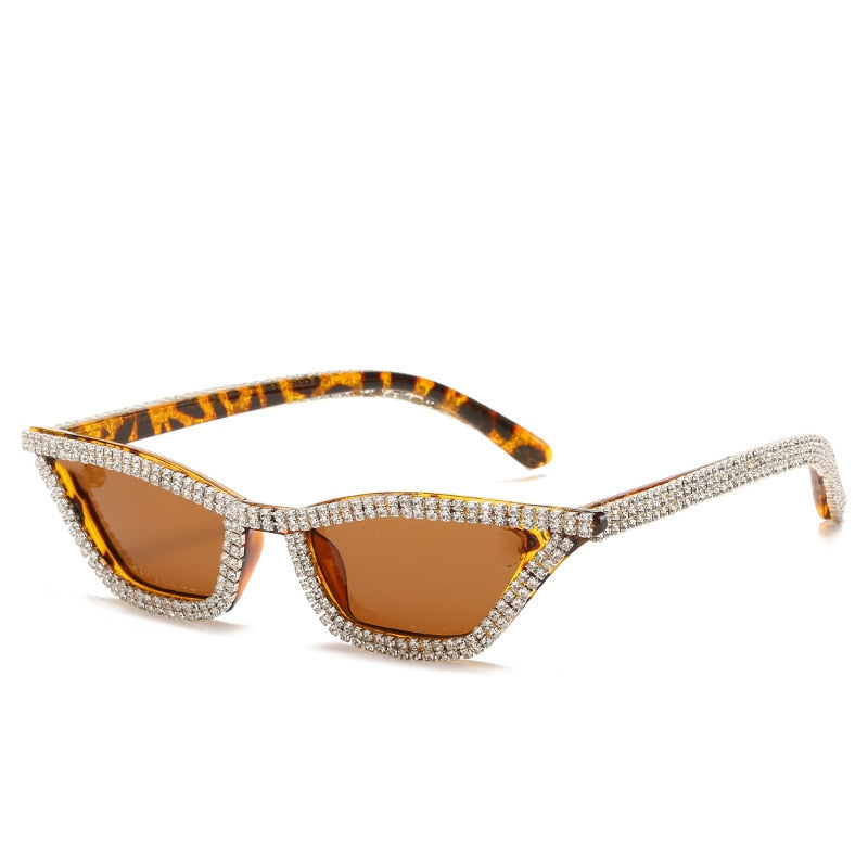 Luxury Crystal Diamond Cat Eyes Anti-reflective Sunglasses for Women - Women Sunglasses - DYAVOR®
